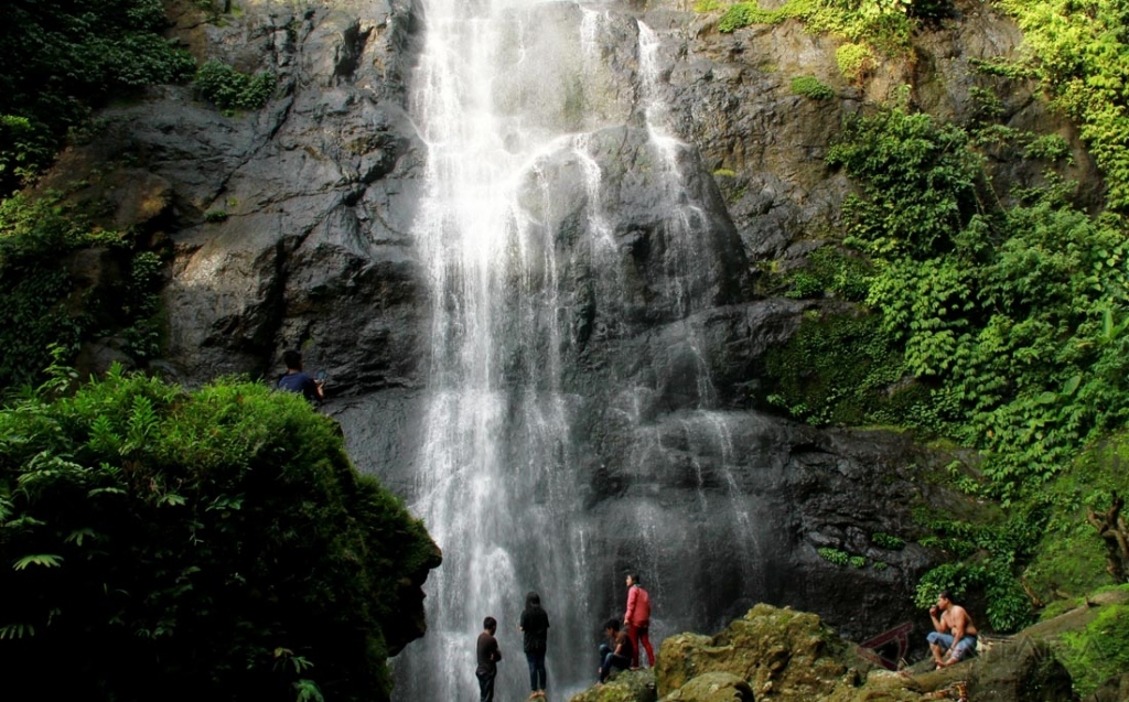 Air Terjun Tamasapi